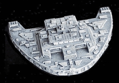 Jpeg picture of DLD's Vin'grun Fleet Carrier miniature.
