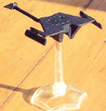 Another jpeg picture of FASA's Klingon D-18 miniature.