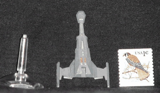 Jpeg picture of FASA's Klingon D-2 miniature.